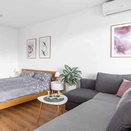Apartma Vrtnica 5Th Floor Нова-Горица Экстерьер фото