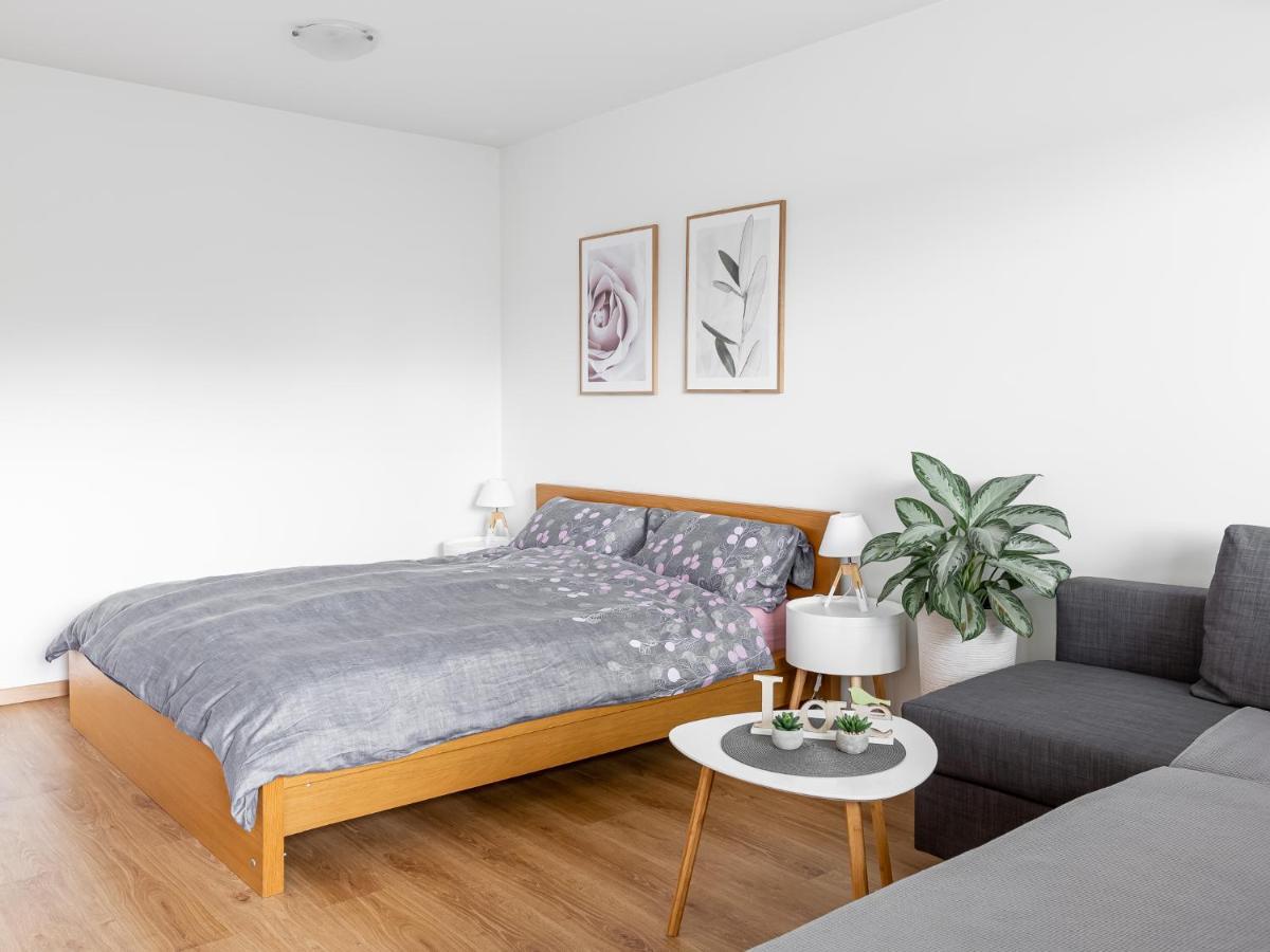 Apartma Vrtnica 5Th Floor Нова-Горица Экстерьер фото